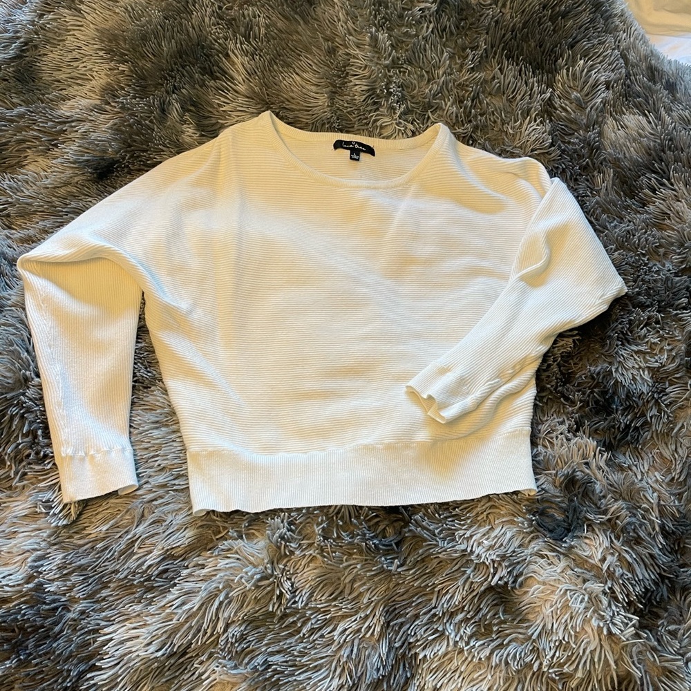 Pure white large sweater